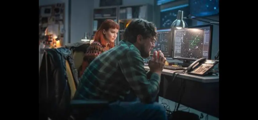 ドント・ルック・アップ 場面写真 1