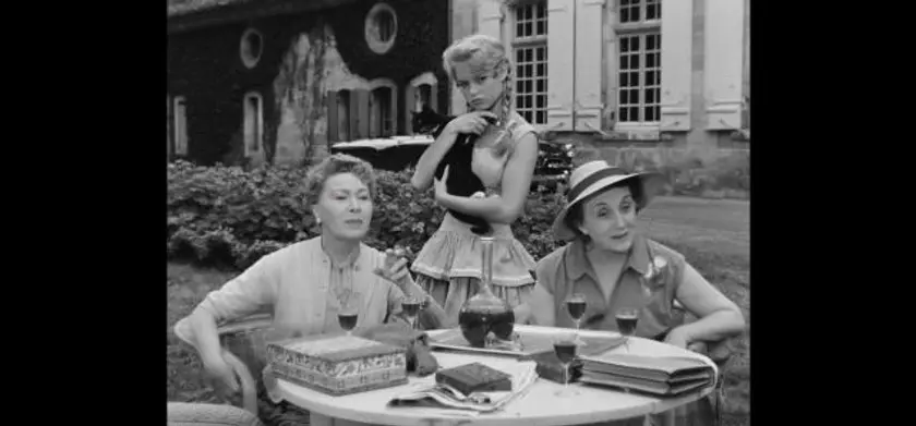 花嫁はあまりにも美しい（1956） 場面写真 1