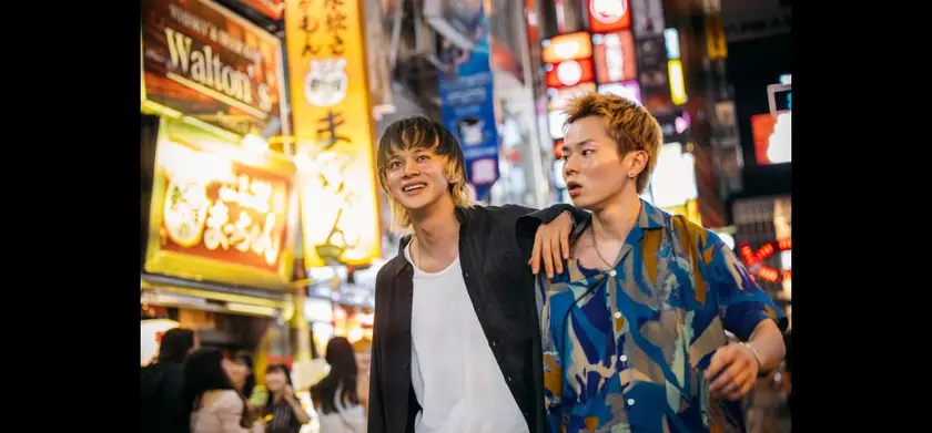 愚か者の身分 場面写真 1