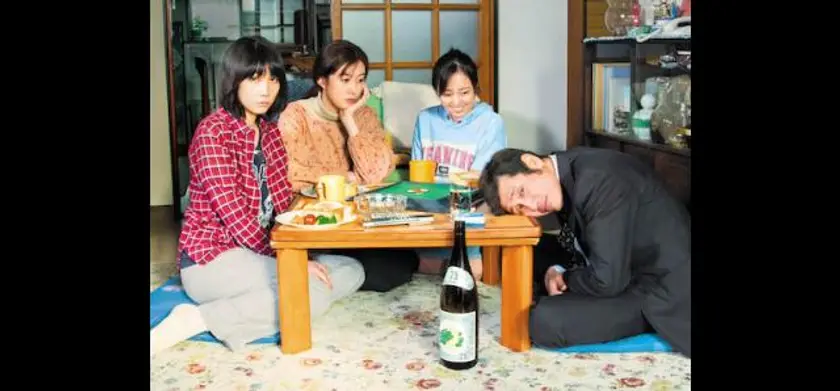 酔うと化け物になる父がつらい 場面写真 1