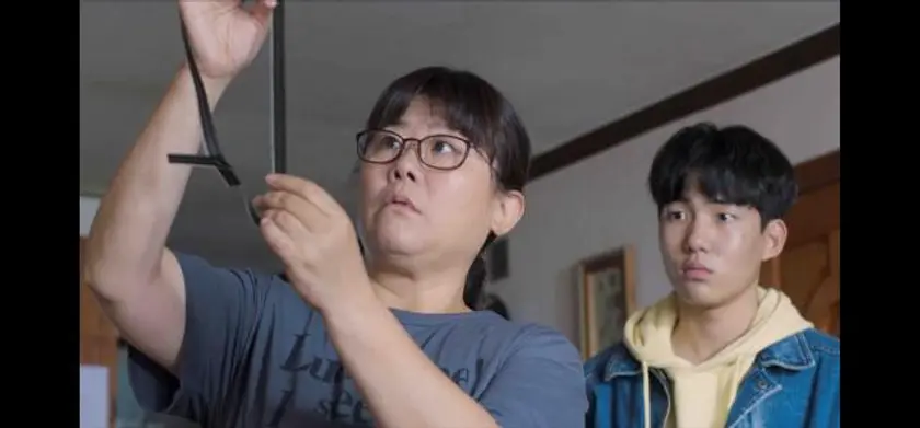 オマージュ 場面写真 2