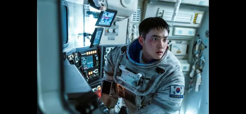 THE MOON 場面写真 2