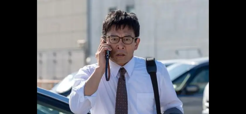 アングリースクワッド 公務員と７人の詐欺師 場面写真 2