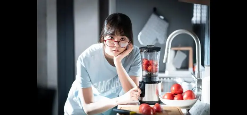 壁越しの彼女 場面写真 2