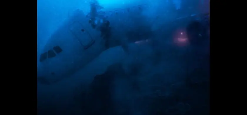 エア・ロック 海底緊急避難所 場面写真 3
