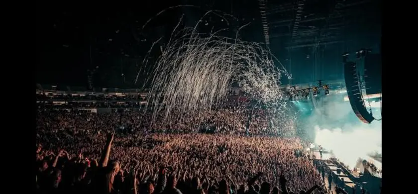 エレクトリック・コールボーイ：TEKKNO-Live in Europe 場面写真 3
